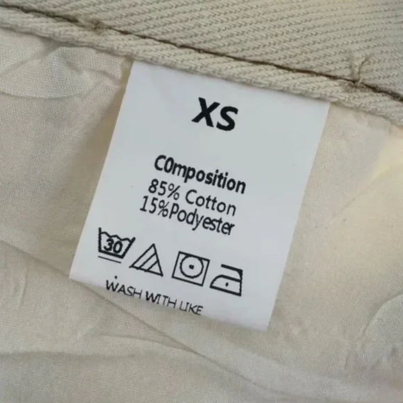 🌼 Size X-Small Cream Colored Straight Leg Pants With A Black Floral Print - Picture 8 of 9